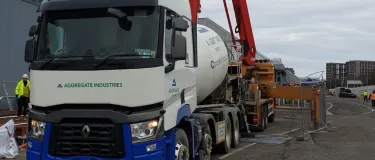 Mixer outside Glasgow emergency hospital