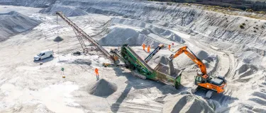 The trial of an autonomous excavator at Lee Moor Quarry as part of a collaboration between Holcim, Hyundai/Develon and Gravis Robotics