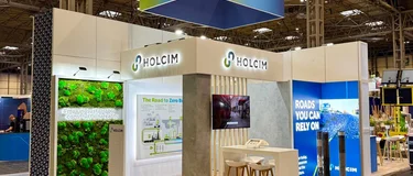 holcim-stand-at-highways-uk.jpg
