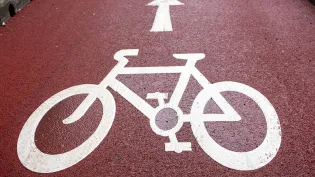 Cyclelane markings used on SuperColour Ultra demarkation area