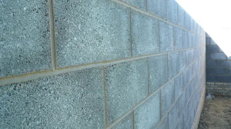Concrete wall built with Masterblock concrete blocks