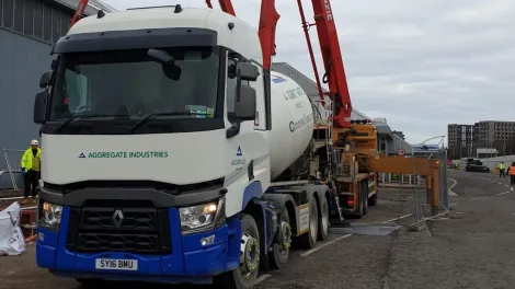 Mixer outside Glasgow emergency hospital