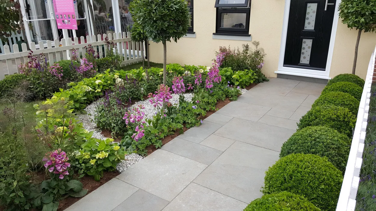 concrete bedded path