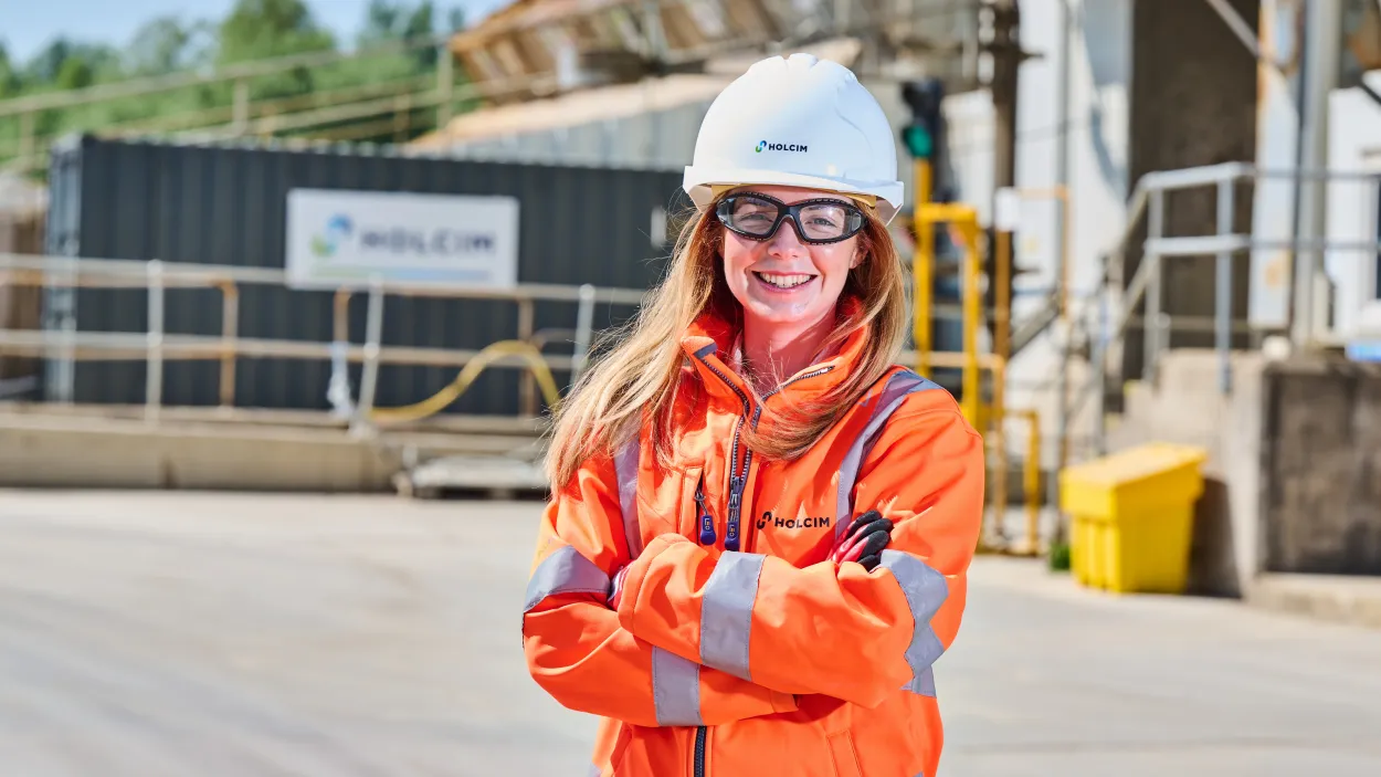 Laura Golledge, East Midlands RMX General Manager, in her PPE at the Whestone RMX Plant in Leicester.