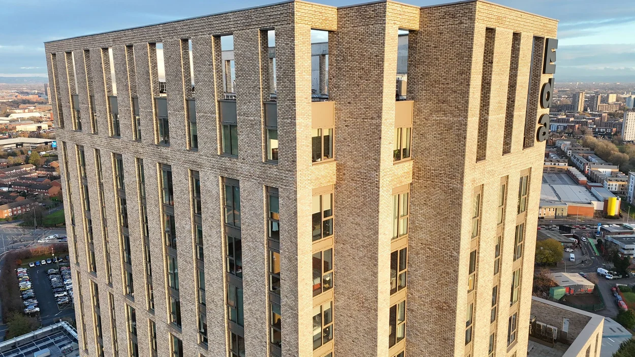 An aerial view of Anchorage Gateway in Salford which was built using Holcim UK dry silo mortar