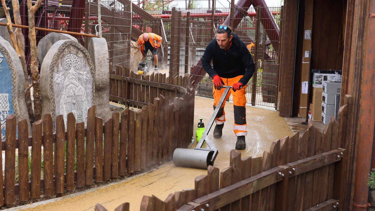 Contractors laying Holcim's Supercolour Ultra Buff at Paultons Park new Viking realm