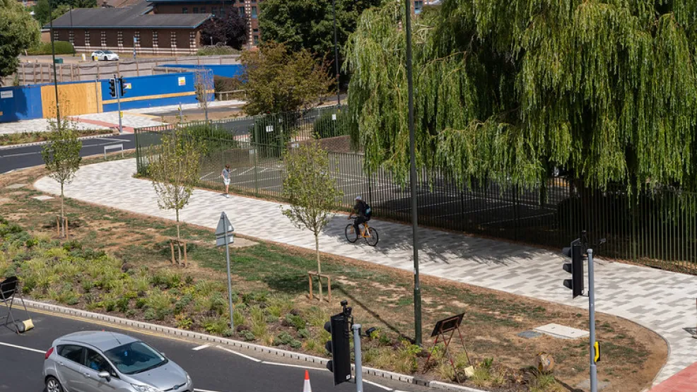 Andover block paving next to a intersection with traffic lights