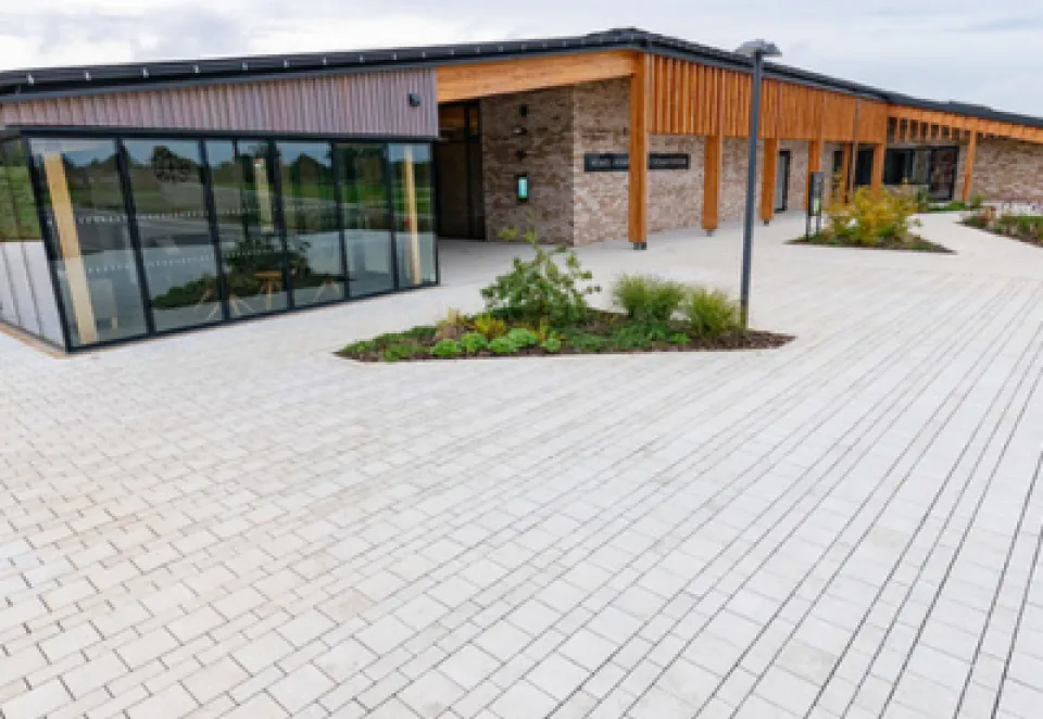 An image of Stonefleck infilta SF laid outside a crematorium